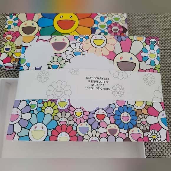 Takashi Murakami Flowers Greeting Cards Set - Picture 6 of 6